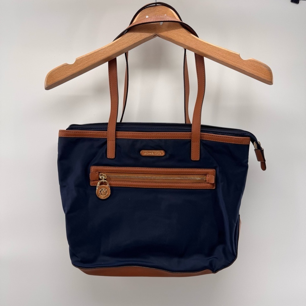 Michael Kors Kempton Navy Blue Nylon Brown Leather Tote HandBag Retail $138